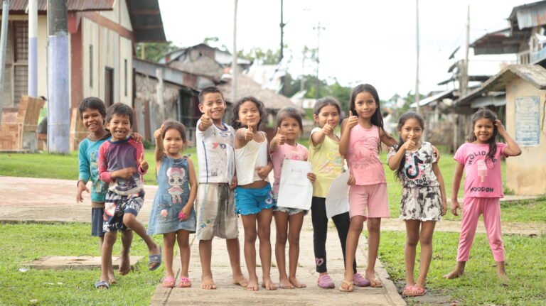 Children from indigenous communities trained in recycling and environmental care